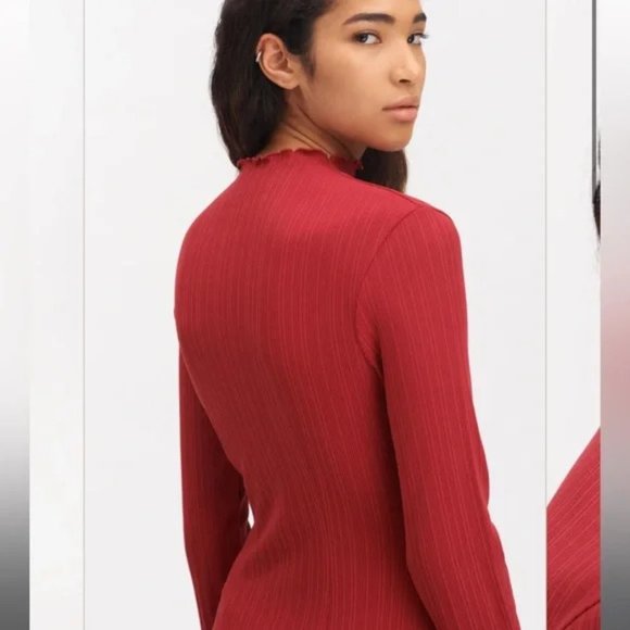 BRAND NEW: KOTN NWT Crimson Textured Maxi Dress - Picture 8 of 9